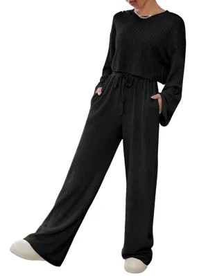Black lounge set of 2. Long sleeves top and wide pants