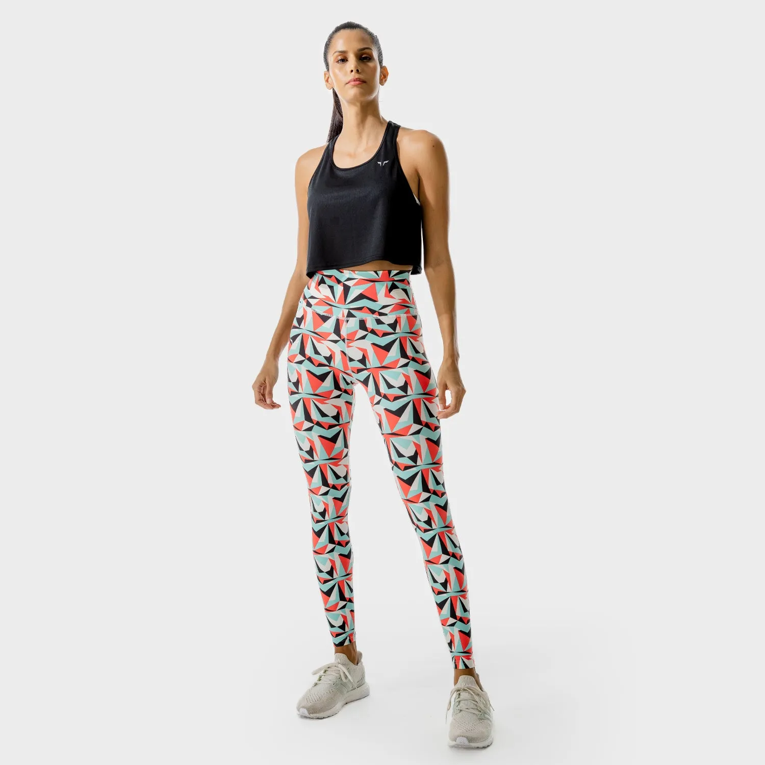 LAB360° Crop Tank - Black