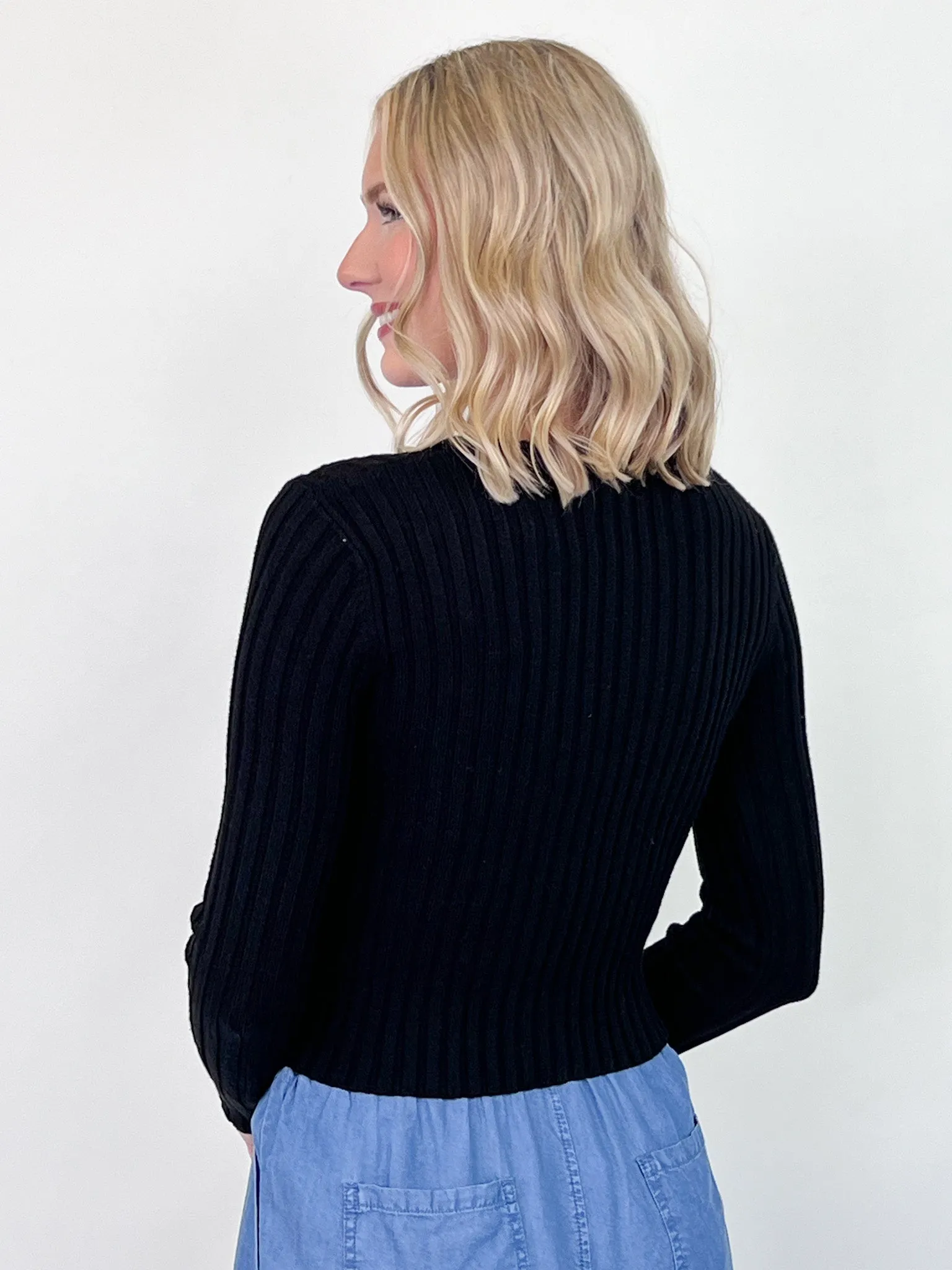 Lennon - Long Sleeve Ribbed Sweater (Black)