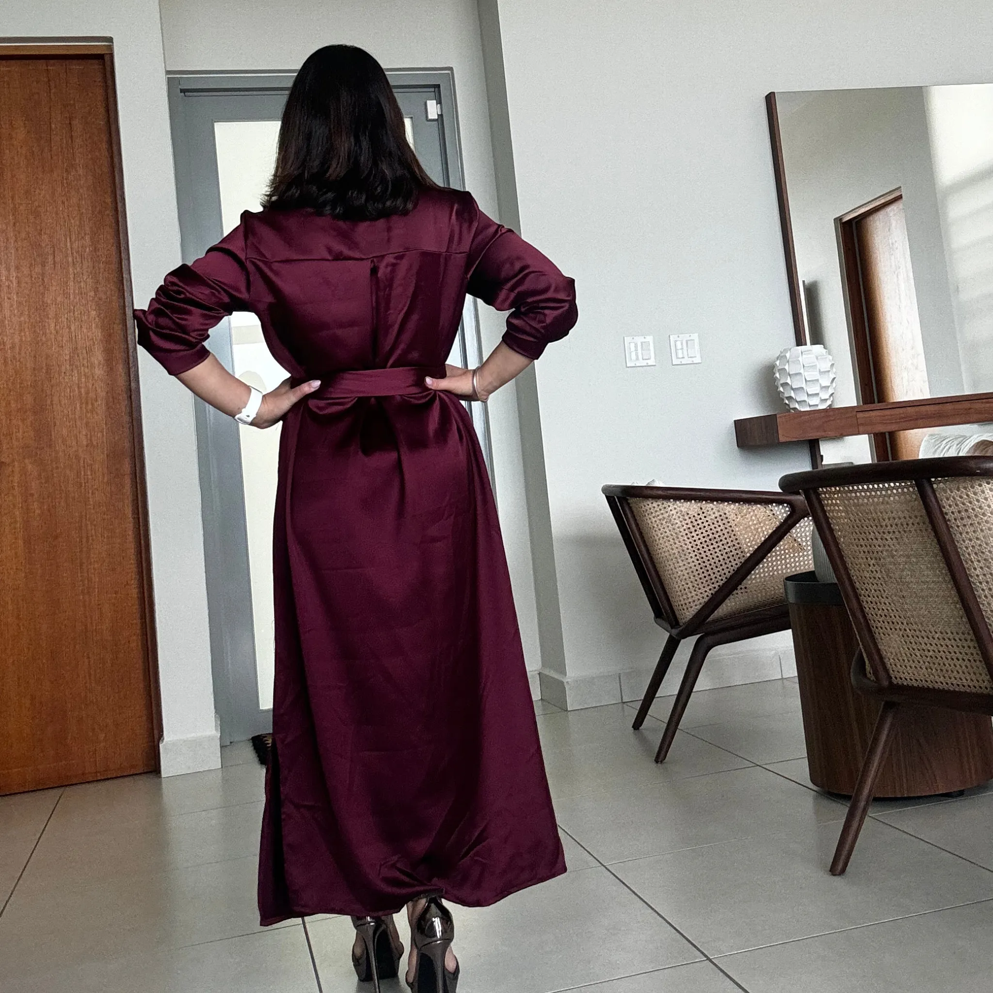 Long sleeves midi dress