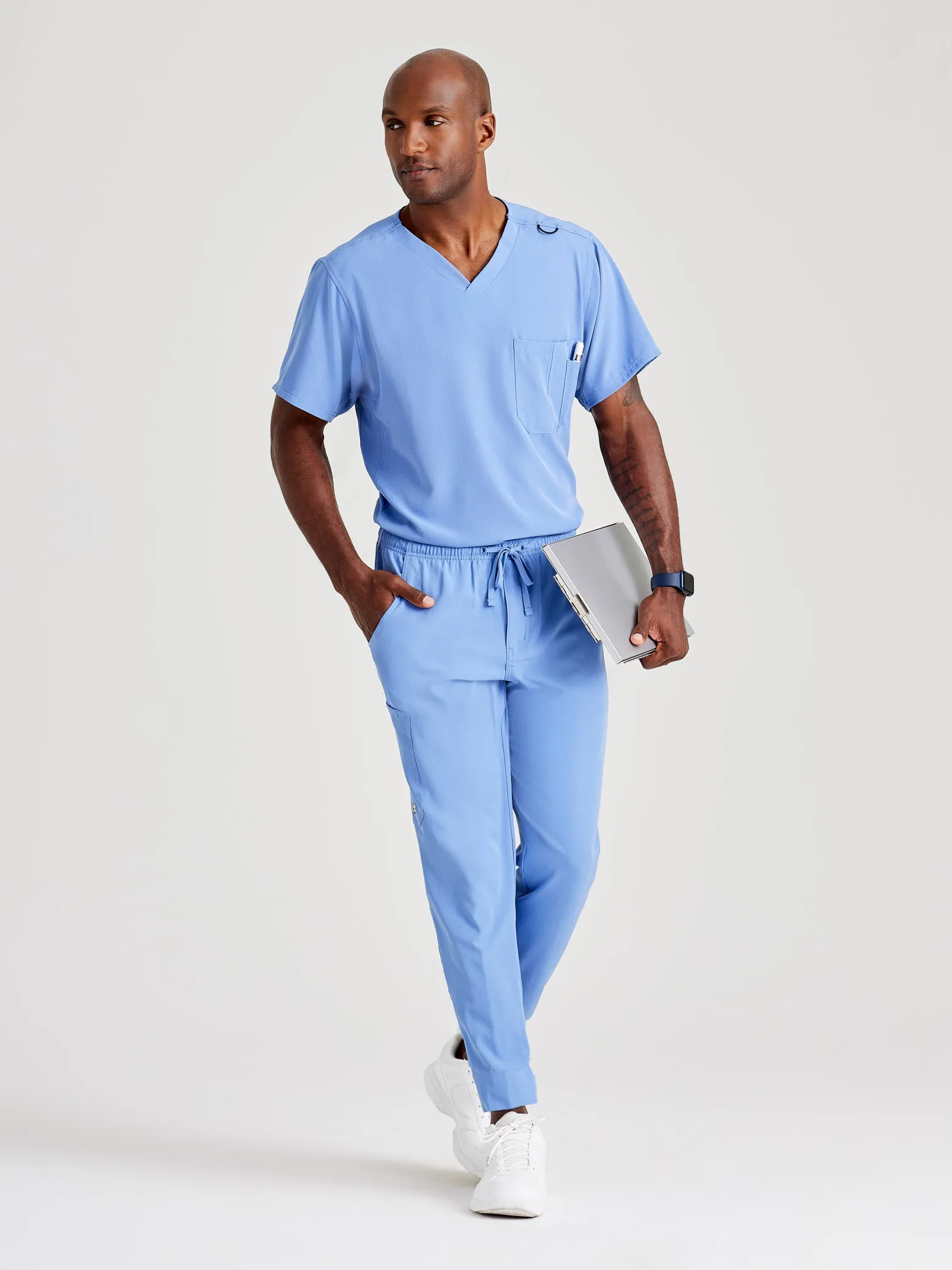 Skechers Mens Aspire front-Pocket Scrub Set