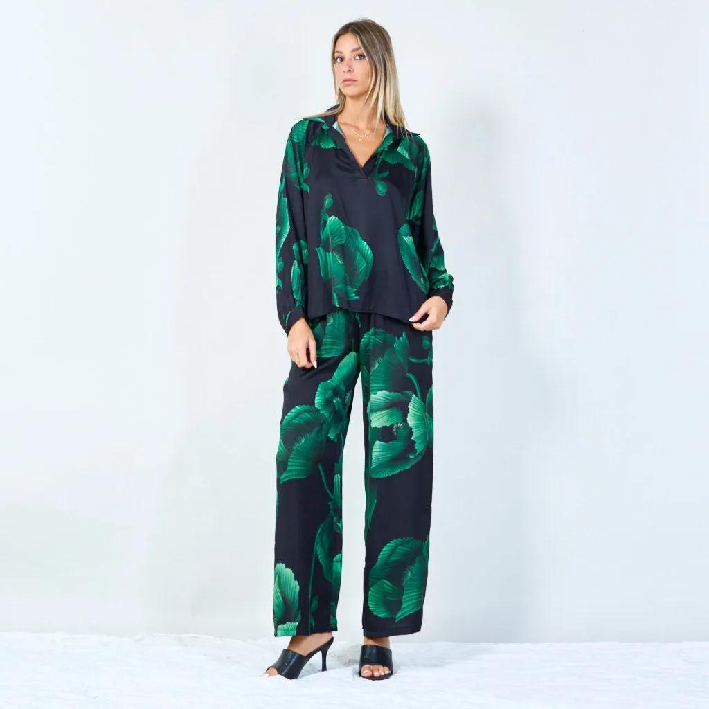 Wide-leg floral pants with elastic waist wholesale