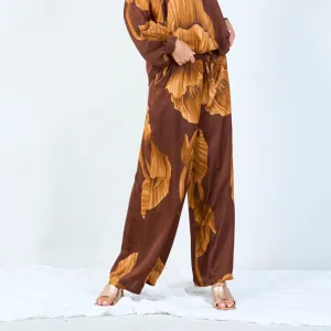 Wide-leg floral pants with elastic waist wholesale