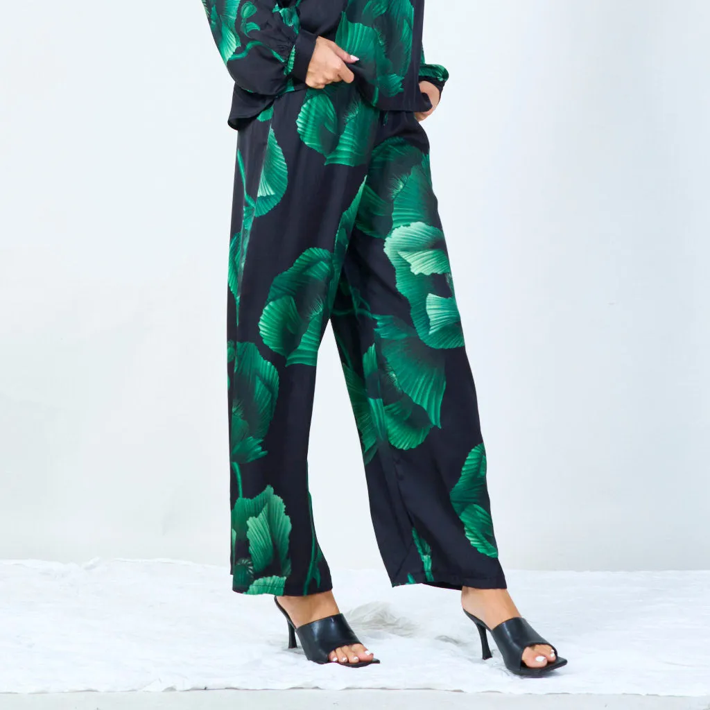 Wide-leg floral pants with elastic waist wholesale